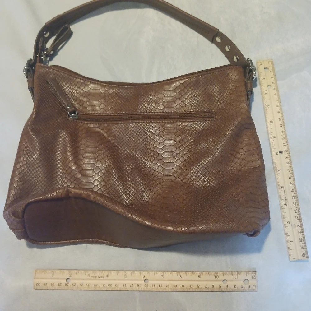 Relic Handbag - Picture 3 of 5
